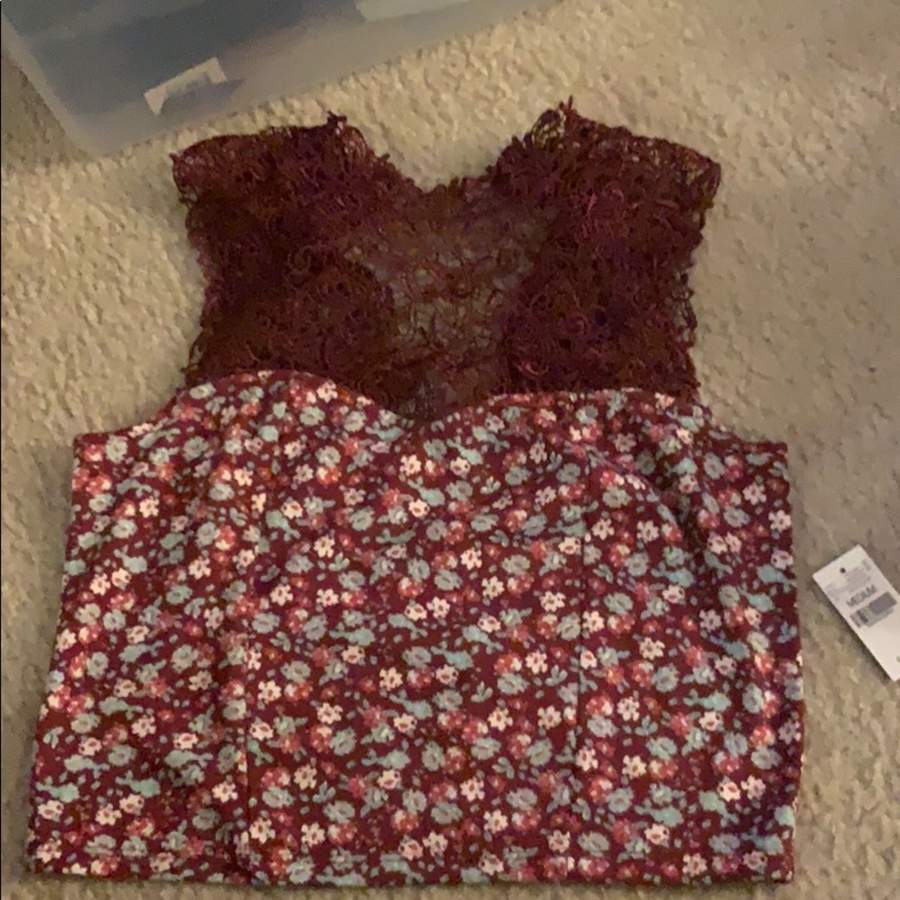 Lace neck crop top